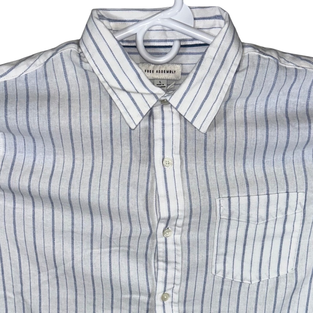 Free Assembly Mens Long Sleeve Flannel Shirt Cream Blue Striped Cotton Large New